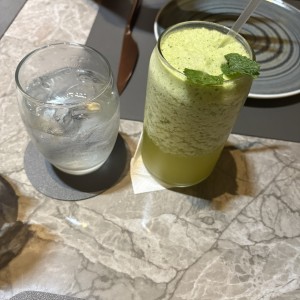 Limonada con menta