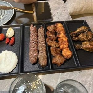 Mesa Libanesa (3 personas)