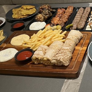 Platos Fuertes - Shawarma de Pollo