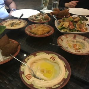 mesa libanesa
