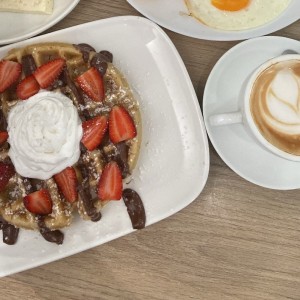 Waffle nutella y fresas