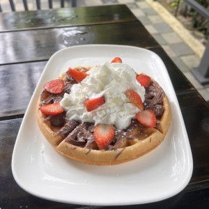 Waffle nutella y fresas