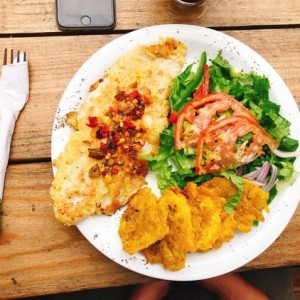 Pescado al ajillo