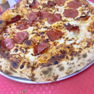 pizza quemada