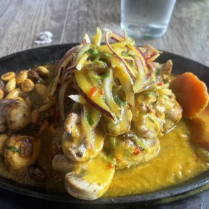 Ceviche carretillero caliente