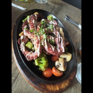 PULPO A LA PARRILLA