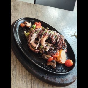 PULPO A LA PARRILLA