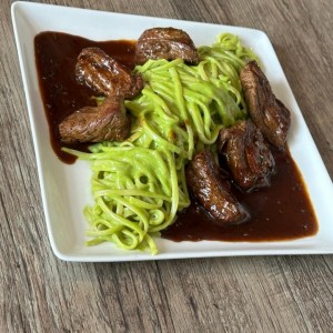 tallarines con carne