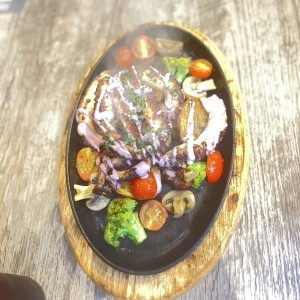 Pulpo a la parrilla