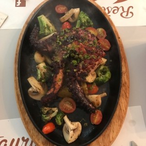 Pulpo a la parrilla