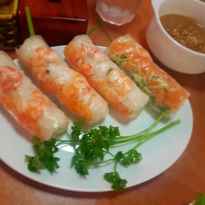 rollos al vapor de camaron