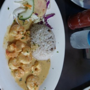 camarones en salsa de coco