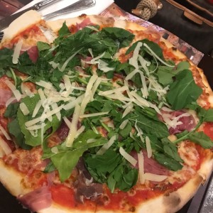 pizza serrano