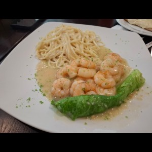 Camarones al Ajillo