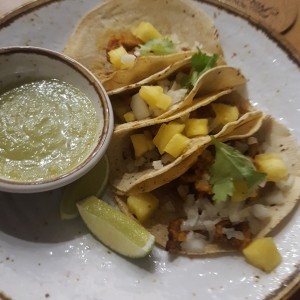 Tacos al pastor