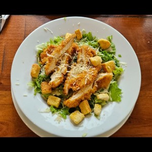 Chicken Cesar con Pollo