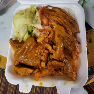 patitas cerdo guisada