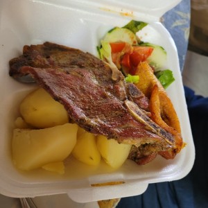 chuleta y papas
