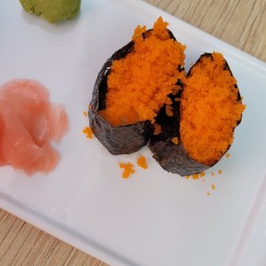 nigiri tobiko