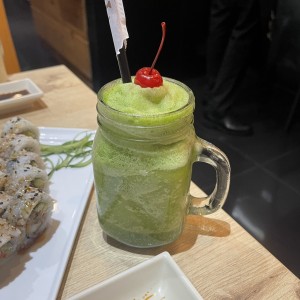 Limonada de hierbabuena