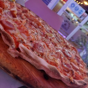 Pizza de Chorizo Italiano + Cebolla