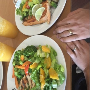 chicken grill y salmon