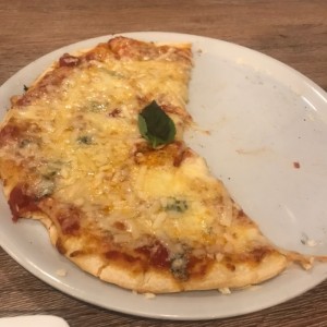 pizza 4 quesos