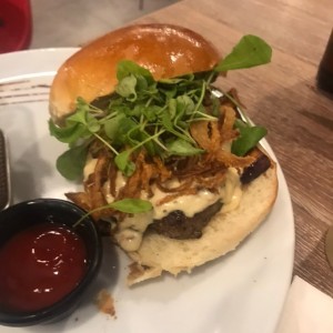 hamburguesa carbonara