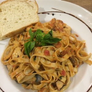 Pasta Agliorosso 
