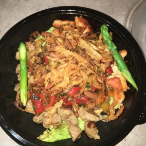 Ensalada Aglio Rosso 