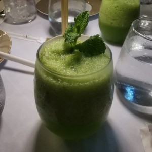 Limonada de la casa (con hierbabuena)