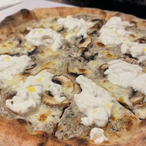 Pizza trufada