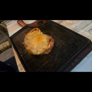 FILETE DE POLLO GRATINADO