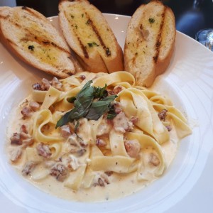 pasta carbonara