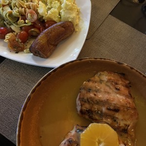FILETE DE POLLO A LA NARANJA