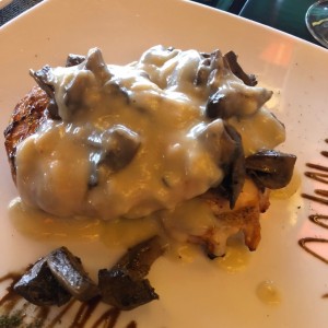pollo con hongos