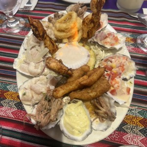 Piqueo Especial De Mariscos Nazca 21