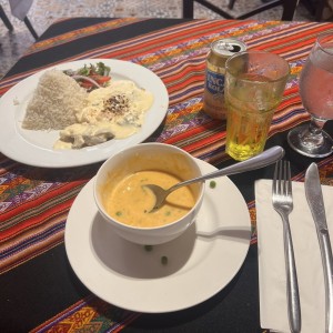 Corvina Rellena de Camarones