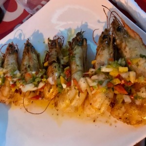 Langostinos al Ajillo