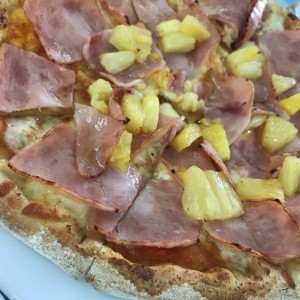 pizza hawaiana