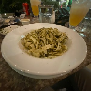 pasta al pesto