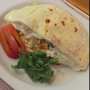 Crepe de pollo y hongos