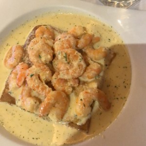 crepe de Camarones al ajillo