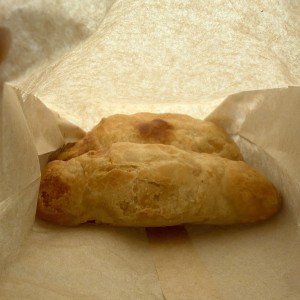Empanada de Queso Ahumado