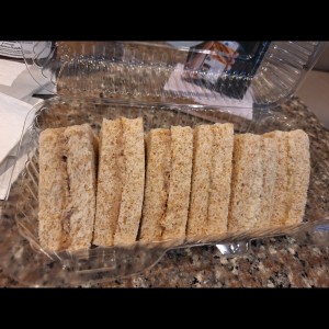 sandwichitos en pan integral pollo y tuna
