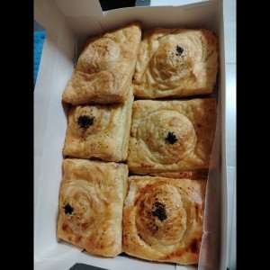 Pastelitos pollo y carne