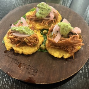 Patacones con ropa vieja 