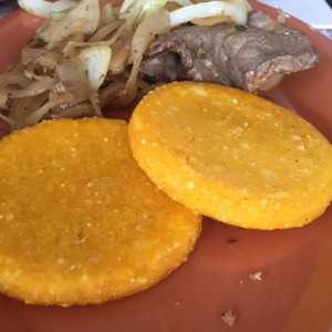 Bistec Encebollado