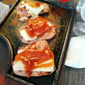 Medallones de Cerdo en Salsa BBQ