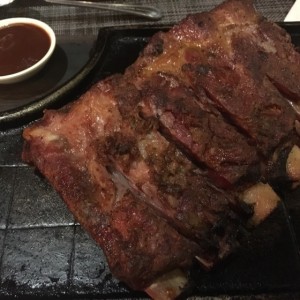 costilla de cerdo ahumada